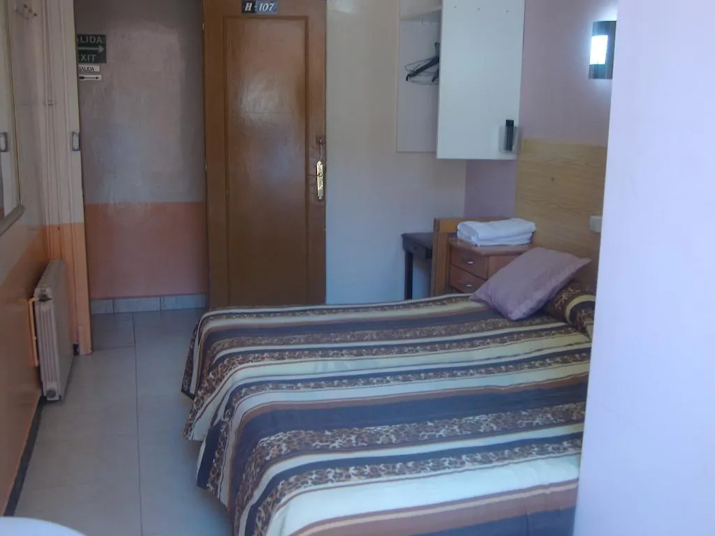 Hostel Turisol Barcellona 0*,