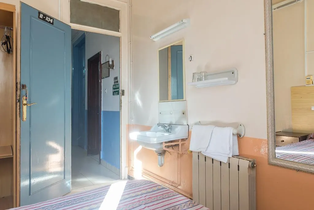 Hostel Turisol Barcellona Spagna