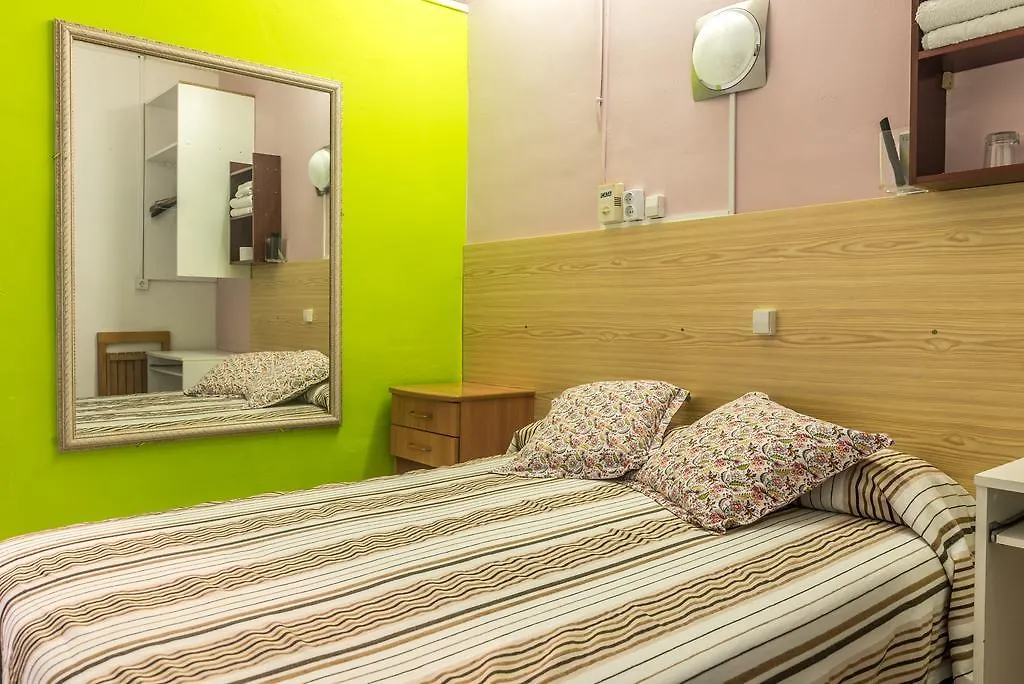 Affittacamere Hostel Turisol Barcellona